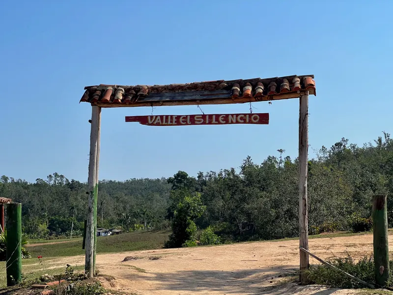 Valle el Silencio: Hiking, Horseback Riding, Tobacco, Rum, and More